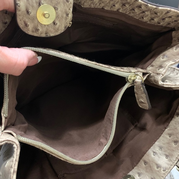 Del Mano Ostrich-Look Large Tote Bag - Picture 10 of 13